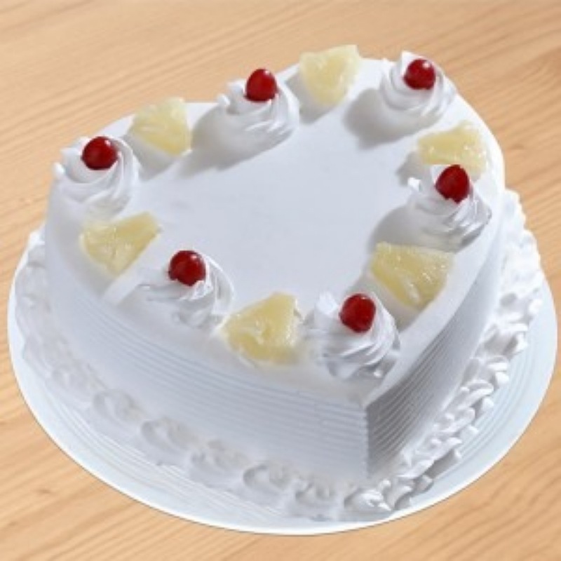 Pineapple Heart-Shaped Cake