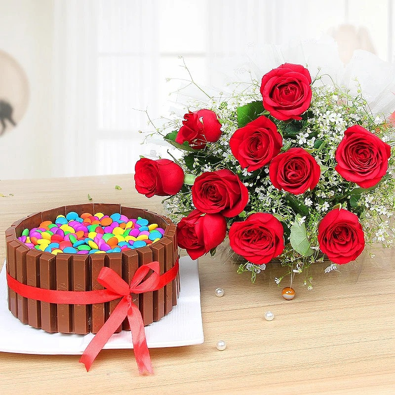 Kitkat Gems Cake With Red Roses