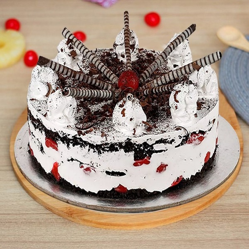 Cigar Black Forest Cake