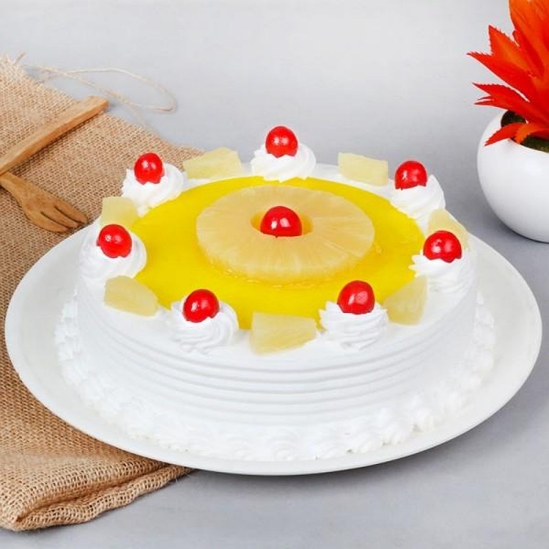 Exotic Pineapple Cake