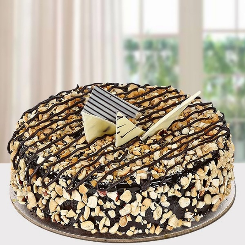 Crunchy Choco Nuts Cake