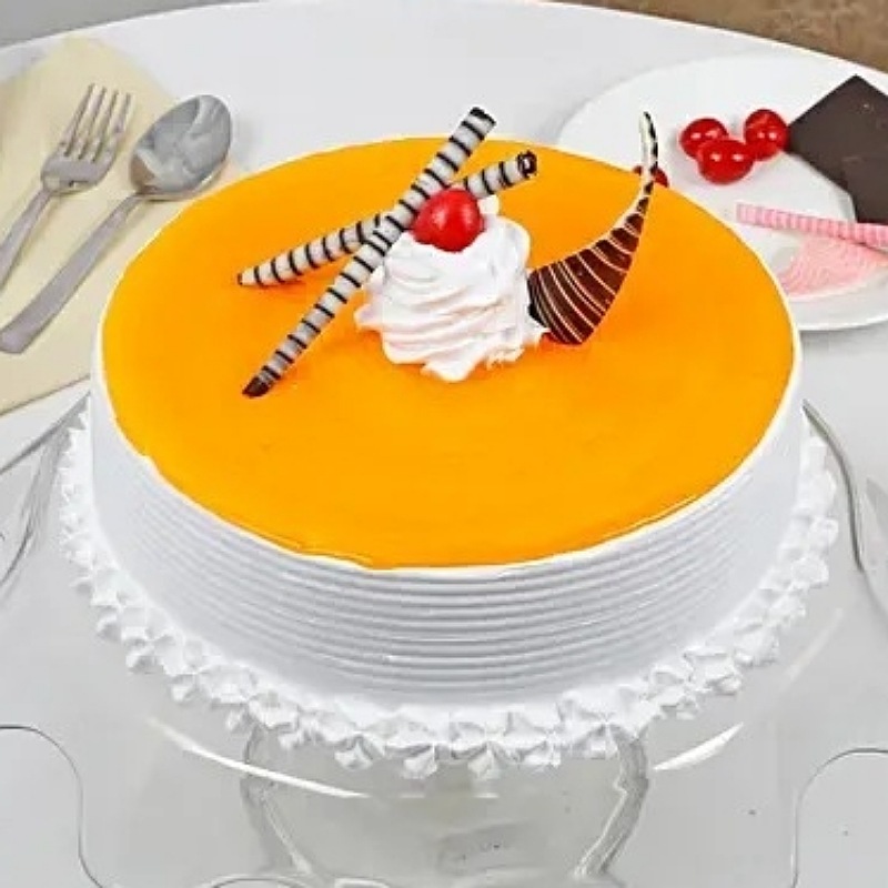 Yummlicious Mango Cream Cake