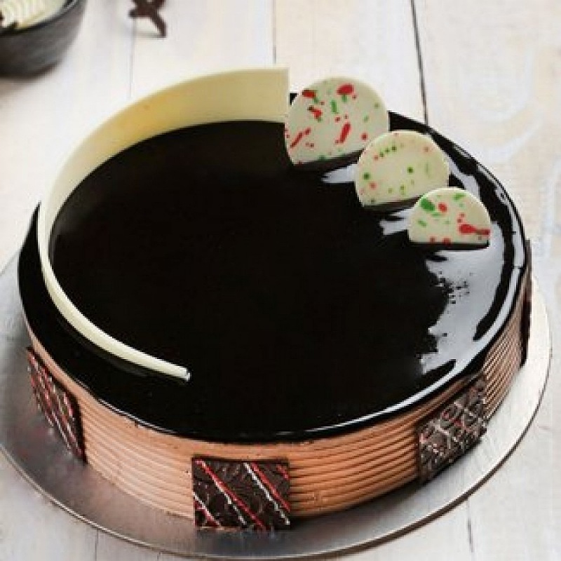 Dark Chocolate Truffle Cake