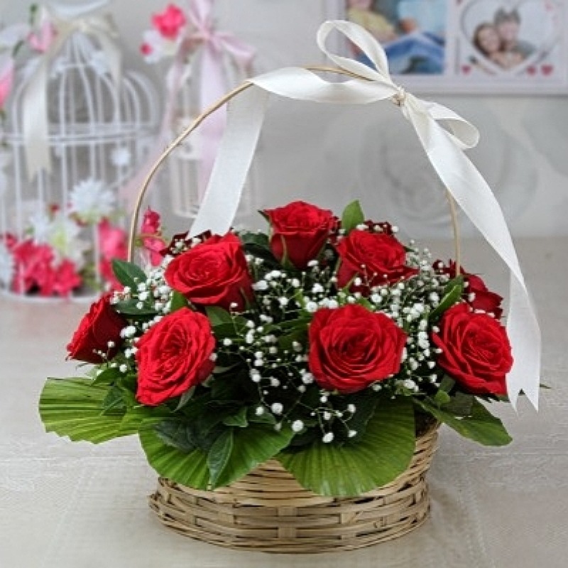 Red Roses Basket