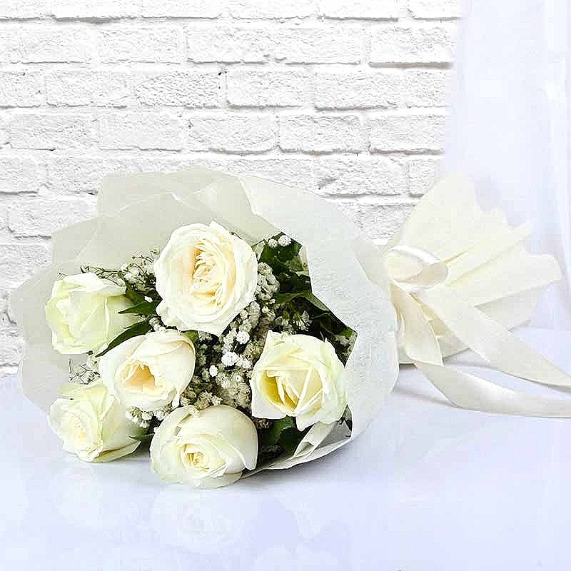 White Roses Bunch