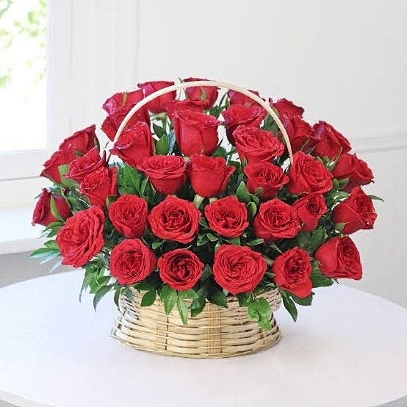 Alluring Rose Basket