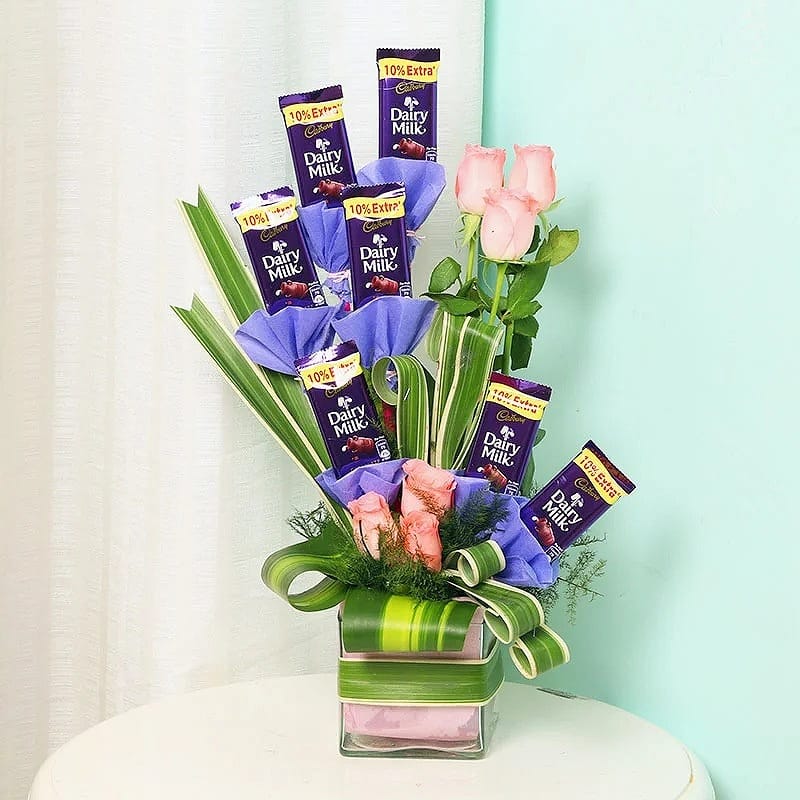 Dairy Milk N Roses Vase