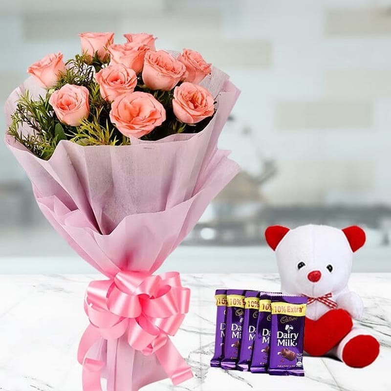 Soft N sweet Pink Roses Hamper